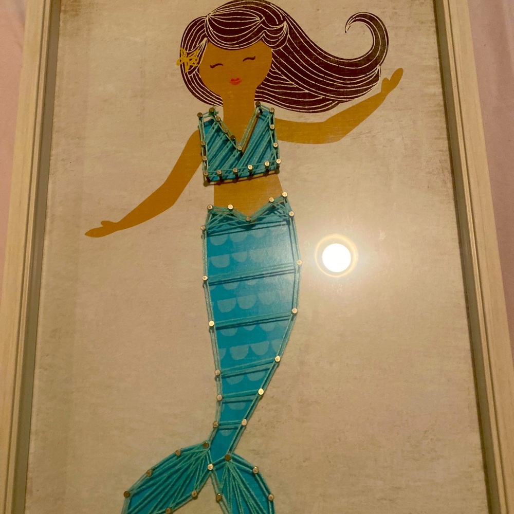 Vintage  12-18 3D wire mermaid by Pillowfort